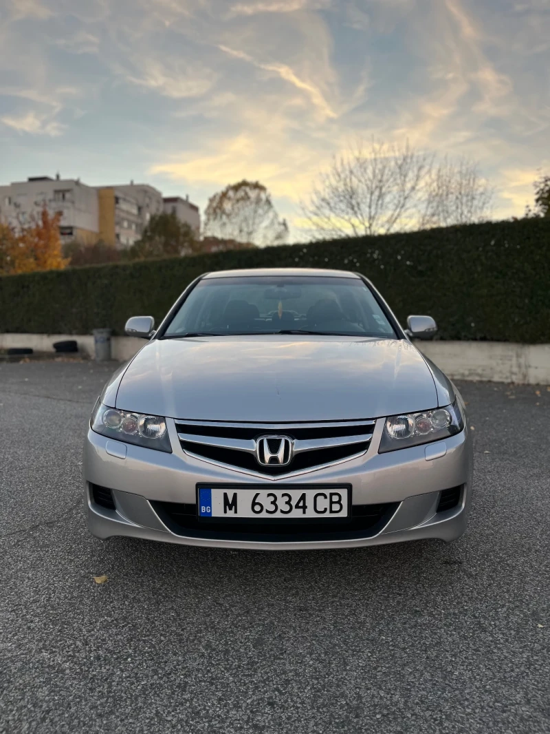 Honda Accord 2.0v-tec 155kc, снимка 3 - Автомобили и джипове - 47751956