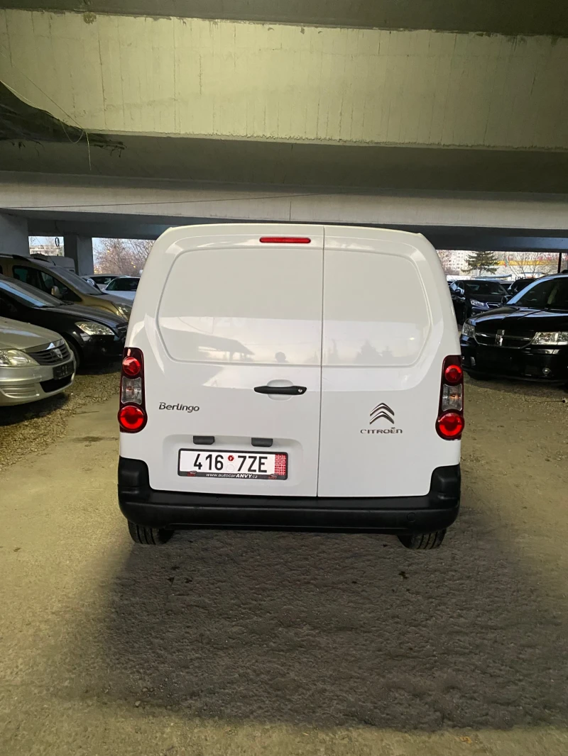 Citroen Berlingo 1.6 HDI-99кн ПРАЗНИЧНА ПРОМОЦИЯ, снимка 4 - Автомобили и джипове - 48536840