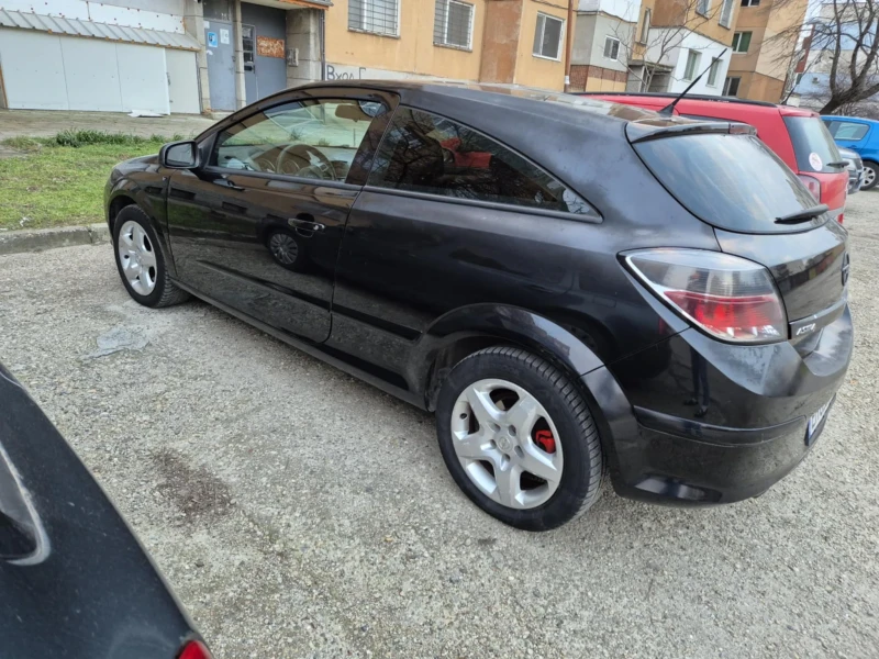 Opel Astra 1.9 cdti, снимка 3 - Автомобили и джипове - 48745736