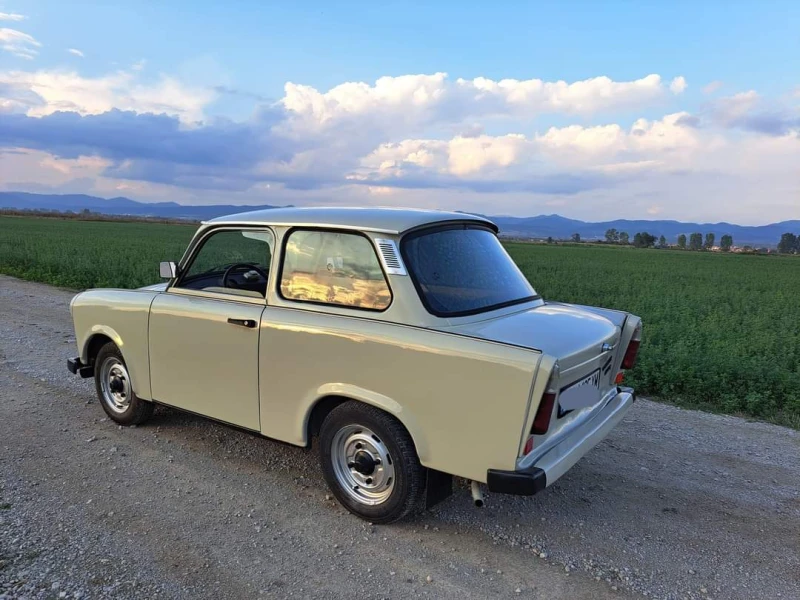 Trabant 601, снимка 4 - Автомобили и джипове - 48963173