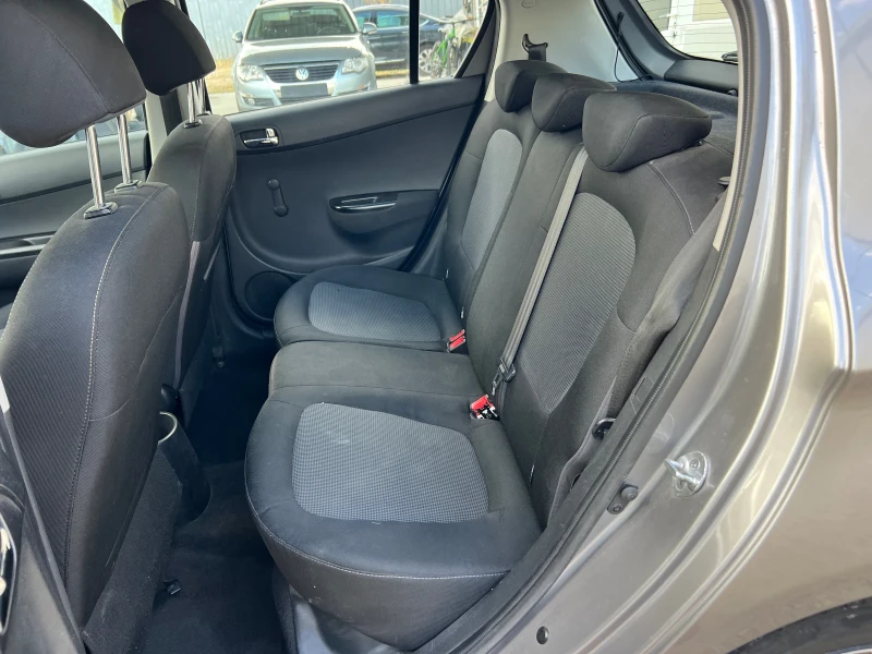 Hyundai I20 1.2i-86к.с. 16v ГАЗ-FACELIFT, снимка 16 - Автомобили и джипове - 51082256