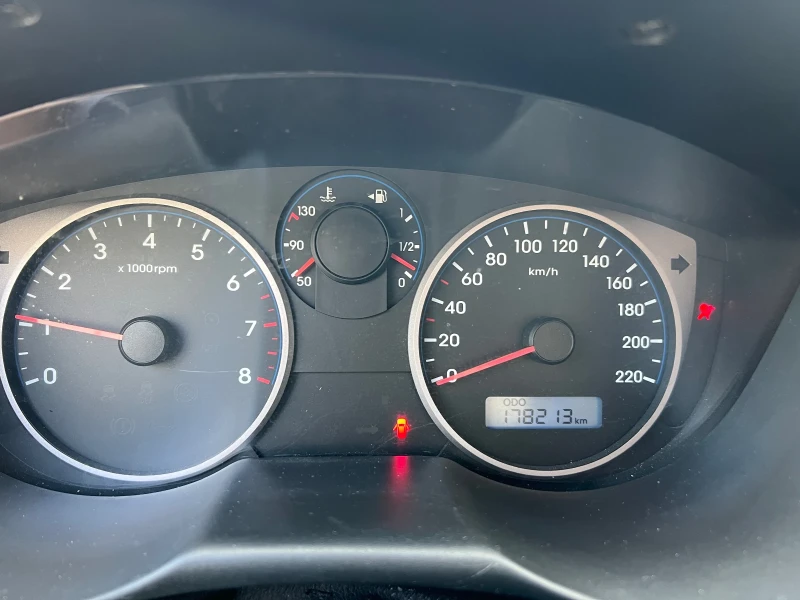 Hyundai I20 1.2i-86к.с. 16v ГАЗ-FACELIFT, снимка 13 - Автомобили и джипове - 51082256