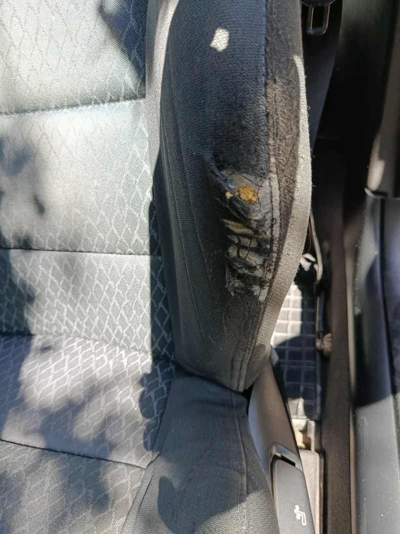 BMW 320 Compact, снимка 11 - Автомобили и джипове - 52171639