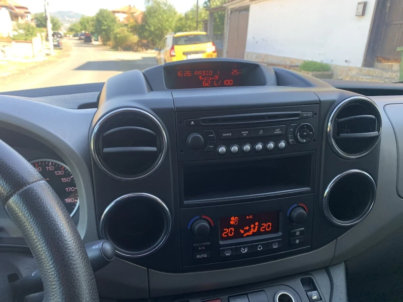 Peugeot Partner Tepee, снимка 10 - Автомобили и джипове - 51949819