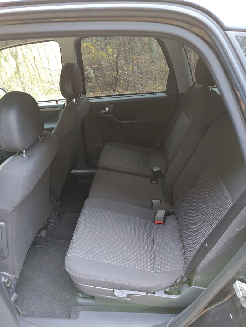 Opel Meriva 1.8 OPC Line, снимка 8 - Автомобили и джипове - 52339933
