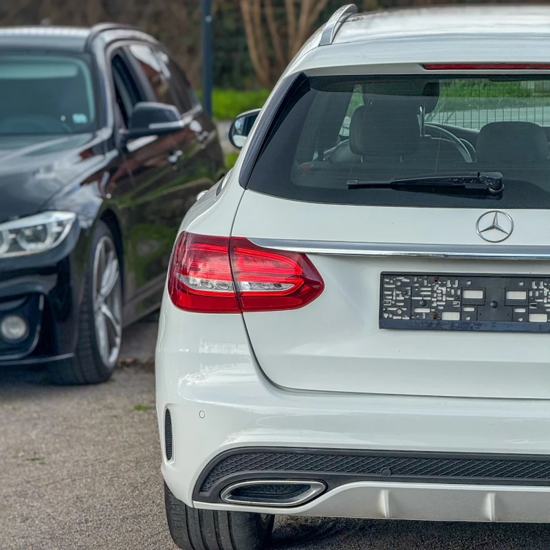 Mercedes-Benz C 250 AMG, снимка 7 - Автомобили и джипове - 52828724