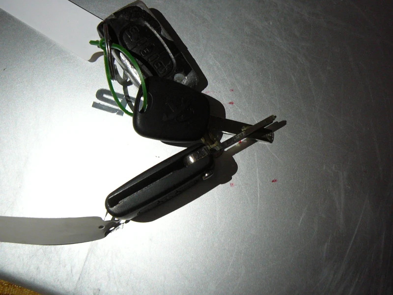 Peugeot Partner 1.6 hdi MAXI 2+ 1, снимка 11 - Автомобили и джипове - 52915075