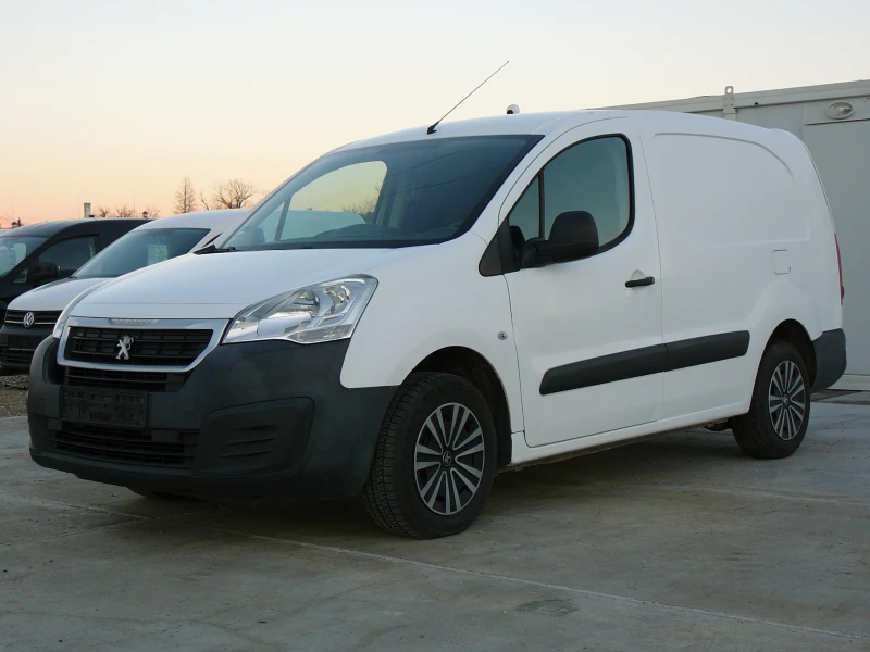 Peugeot Partner 1.6 hdi MAXI 2+ 1, снимка 2 - Автомобили и джипове - 52915075