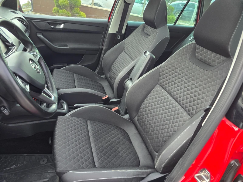 Skoda Fabia 1, 0I !! MONTE KARLO !! LED !! ПАНОРАМА  !!, снимка 13 - Автомобили и джипове - 52970291