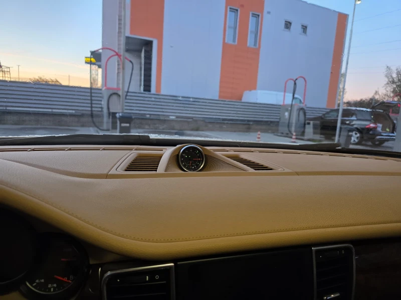 Porsche Panamera, снимка 3 - Автомобили и джипове - 53038576