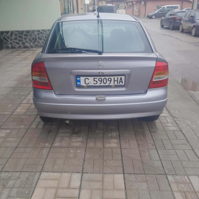 Opel Astra, снимка 6 - Автомобили и джипове - 53306528