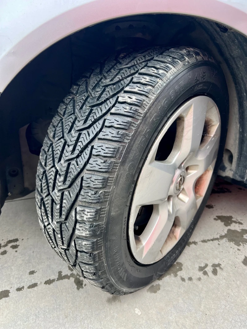 Opel Zafira 1.9 CDTI Нави, снимка 7 - Автомобили и джипове - 53417401