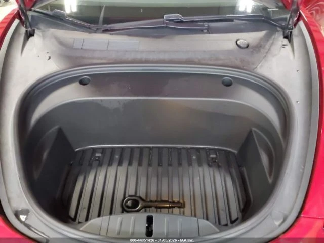 Tesla Model 3 LONG RANGE DUAL MOTOR AWD* LANE ASSIST* BLIND SPOT, снимка 13 - Автомобили и джипове - 53245429