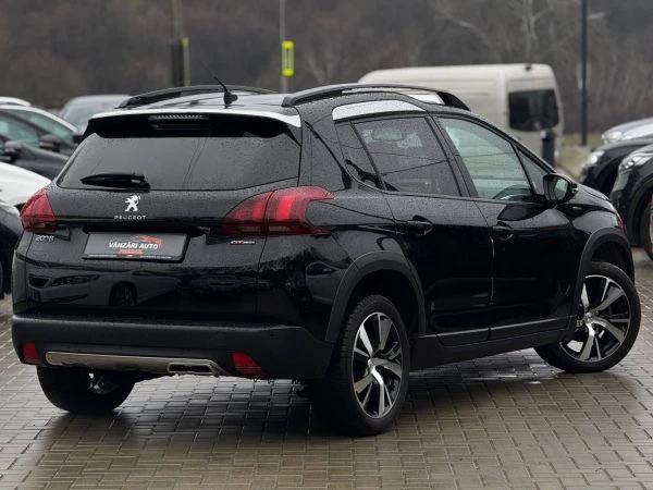 Peugeot 2008 На части 1.2 бензин автоматик, снимка 3 - Автомобили и джипове - 56114830