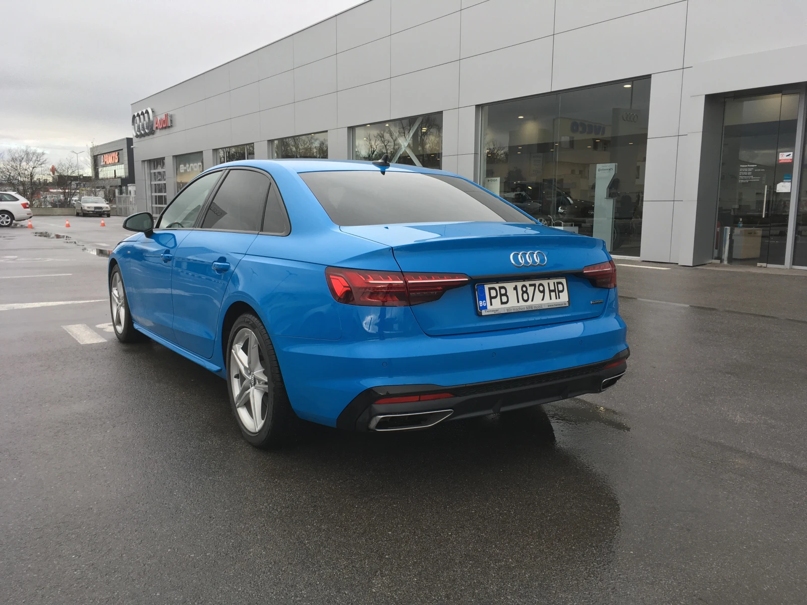 Audi A4 4.0 TDI S-line Quattro - изображение 4