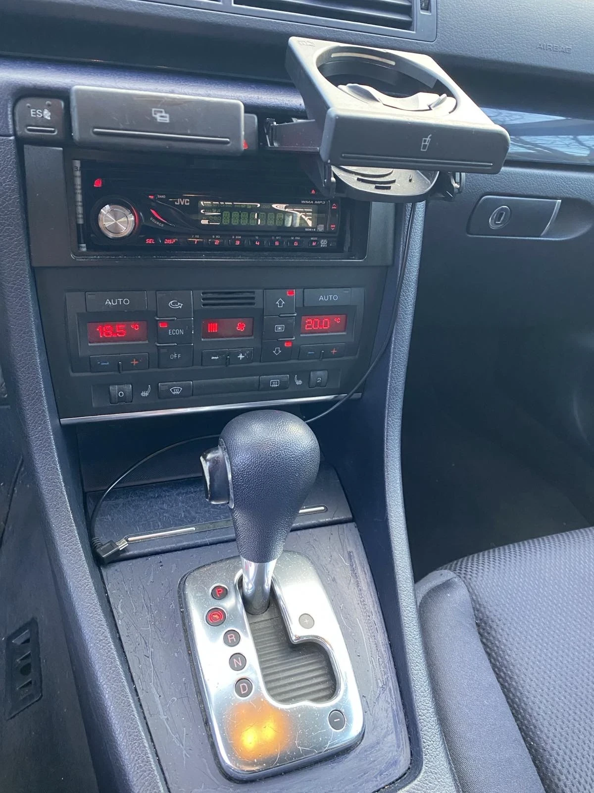 Audi A4 2.5 - изображение 8