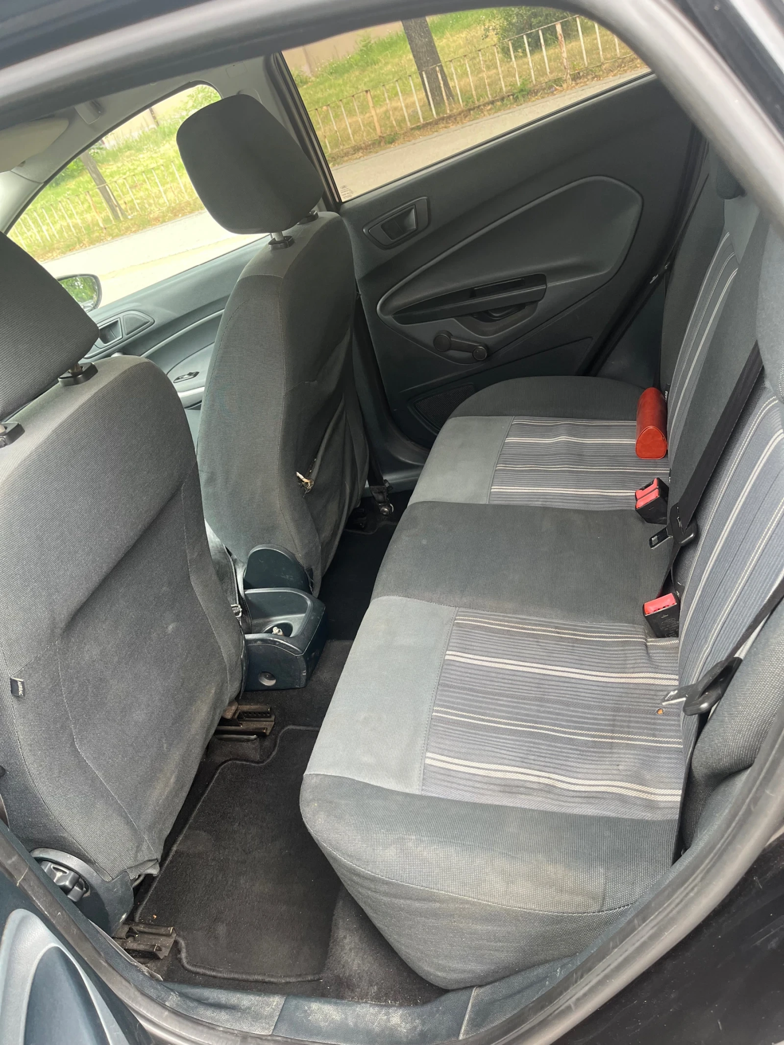 Ford Fiesta  - изображение 6