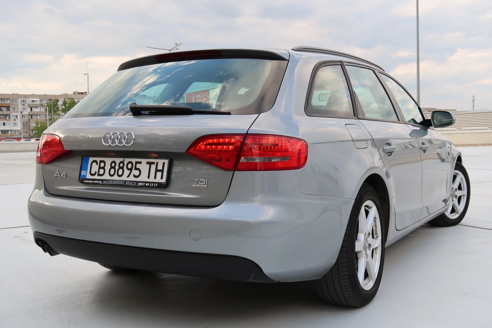 Audi A4 2.0 TDI 177 QUATTRO - изображение 8