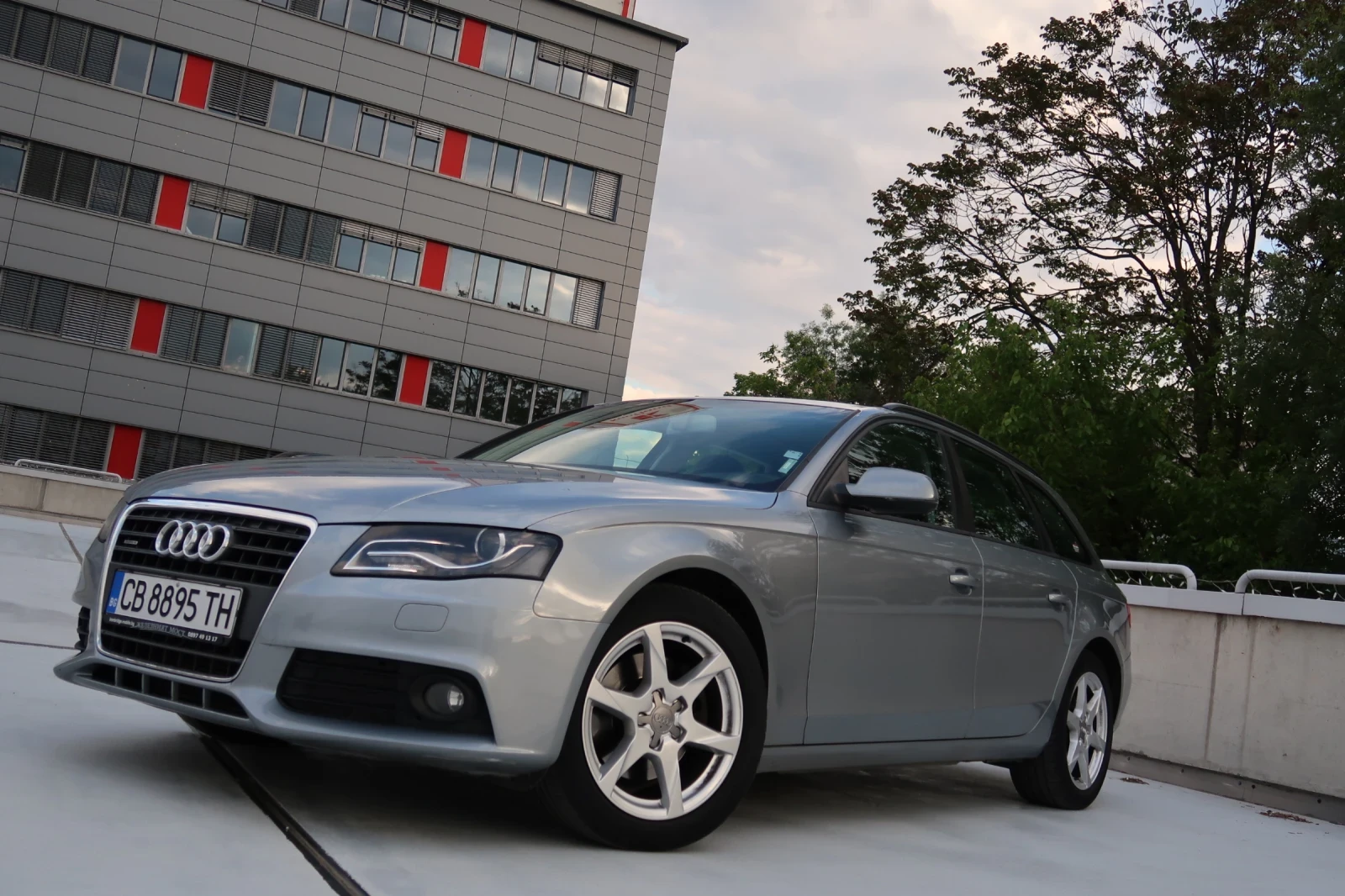 Audi A4 2.0 TDI 177 QUATTRO - изображение 6