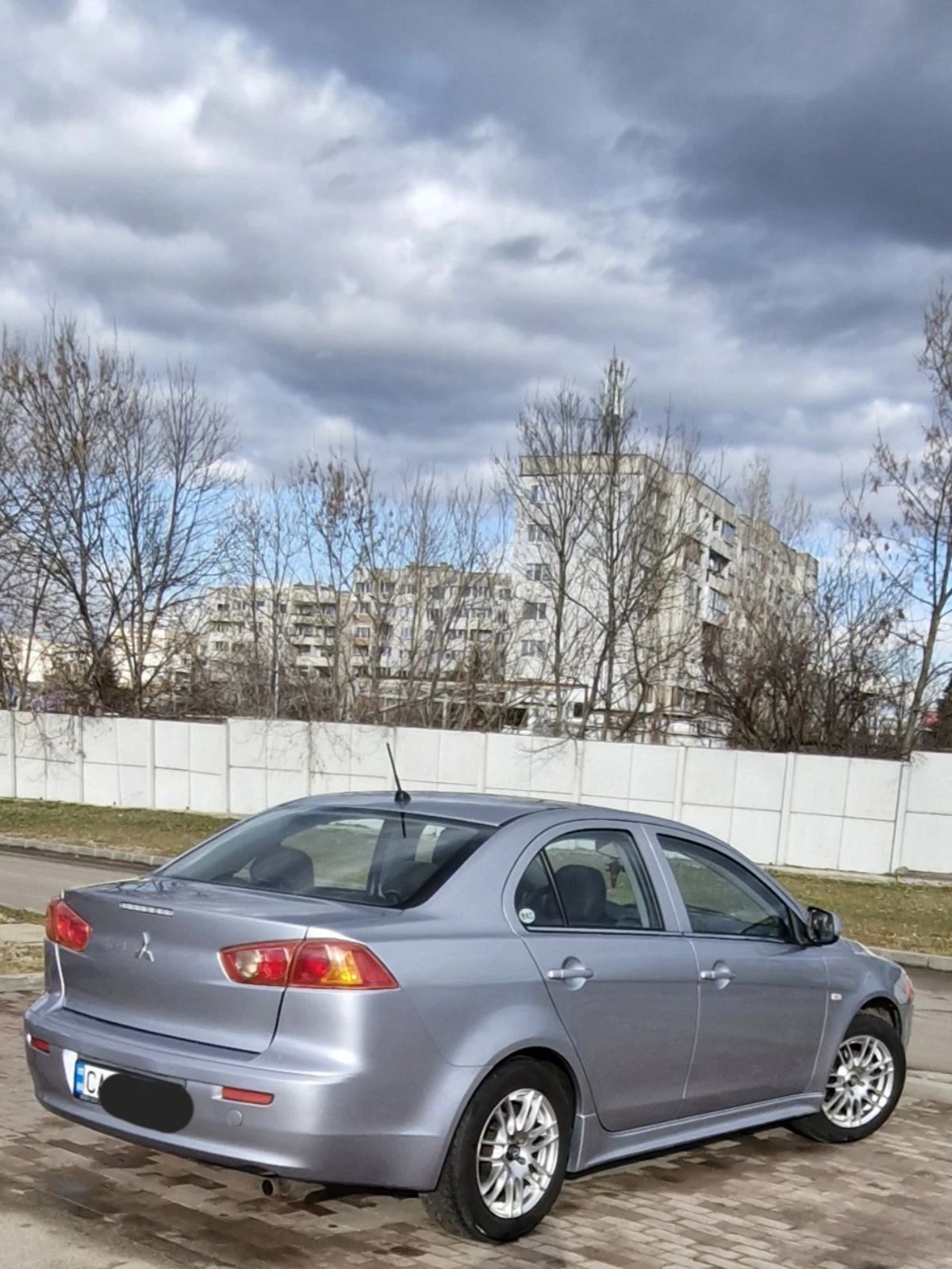 Mitsubishi Lancer АВТОМАТИК ГАЗ - изображение 3