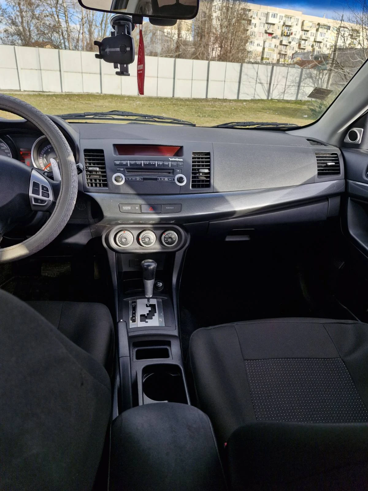 Mitsubishi Lancer АВТОМАТИК ГАЗ - изображение 7