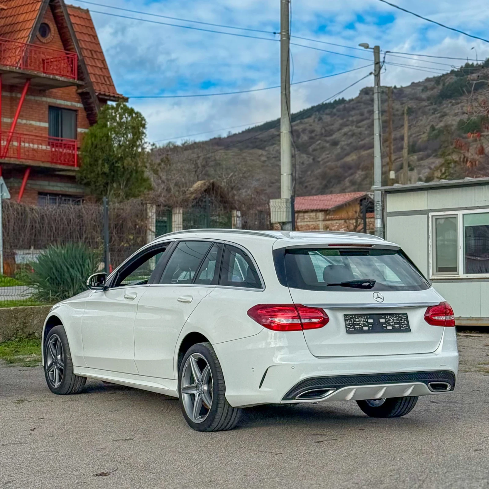 Mercedes-Benz C 250 AMG - изображение 4