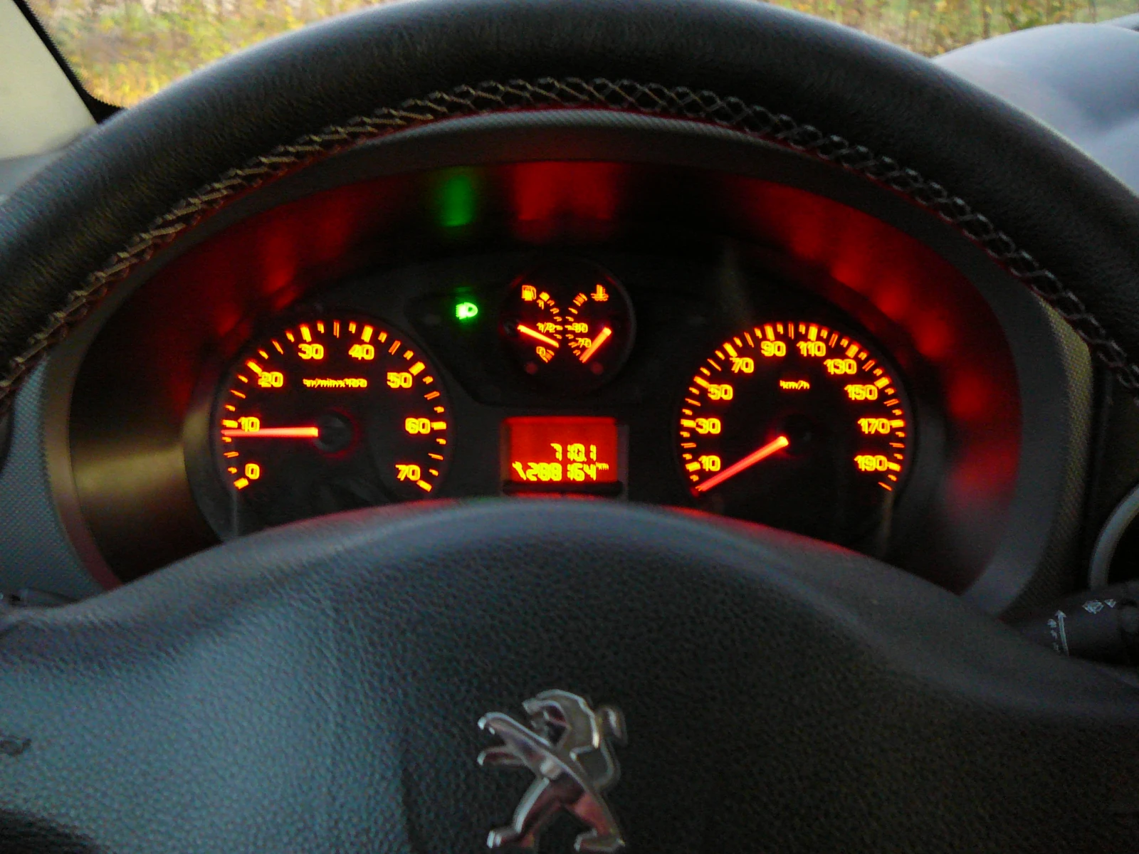 Peugeot Partner 1.6 hdi MAXI 2+ 1 - изображение 10