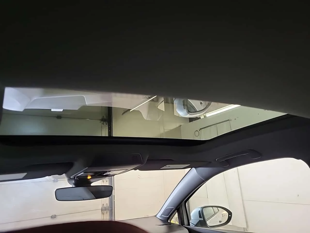 VW Golf * AUTOBAHN * CARFAX * DIS * ��������� * �������� | Mobile.bg � ����������� 14