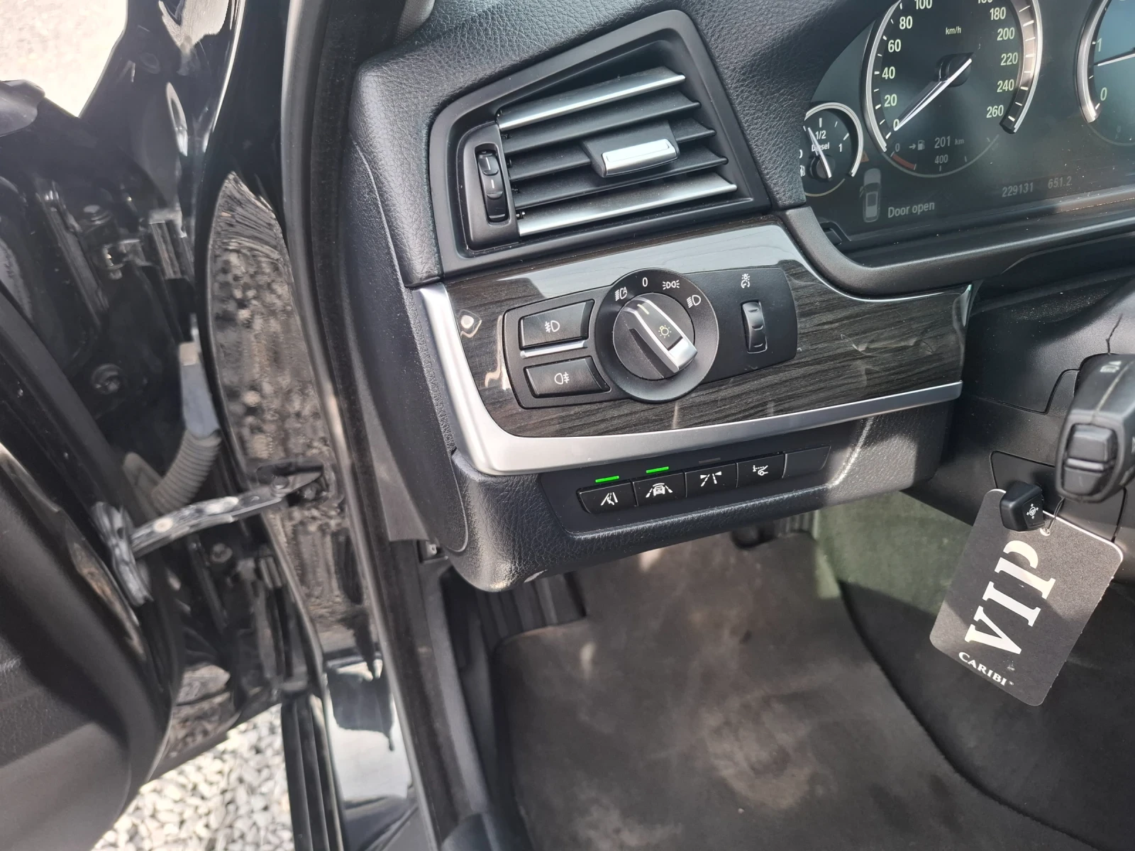 BMW 530, снимка 7 - Автомобили и джипове - 53756598