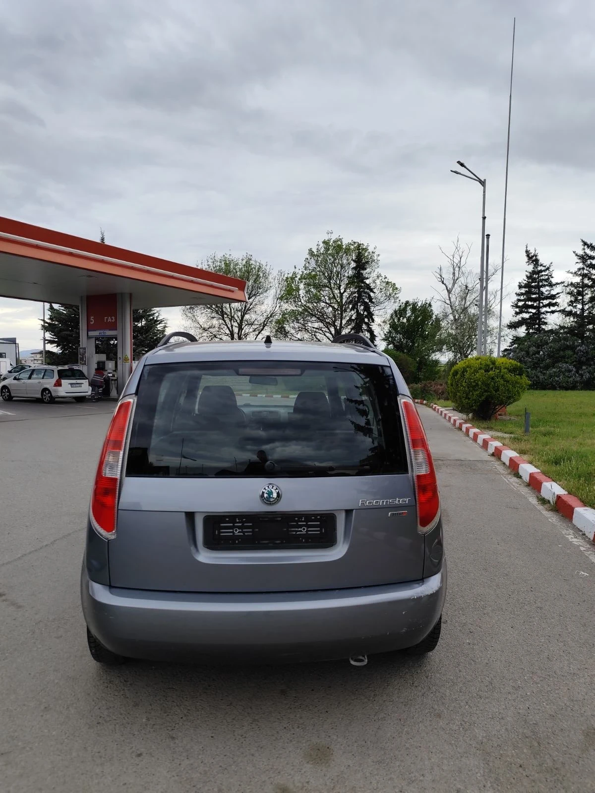 Skoda Roomster 1.2i газ ЕВРО 5В, снимка 5 - Автомобили и джипове - 53818092