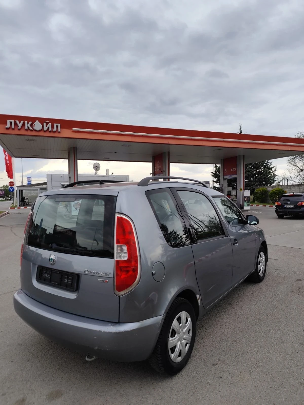 Skoda Roomster 1.2i газ ЕВРО 5В, снимка 6 - Автомобили и джипове - 53818092