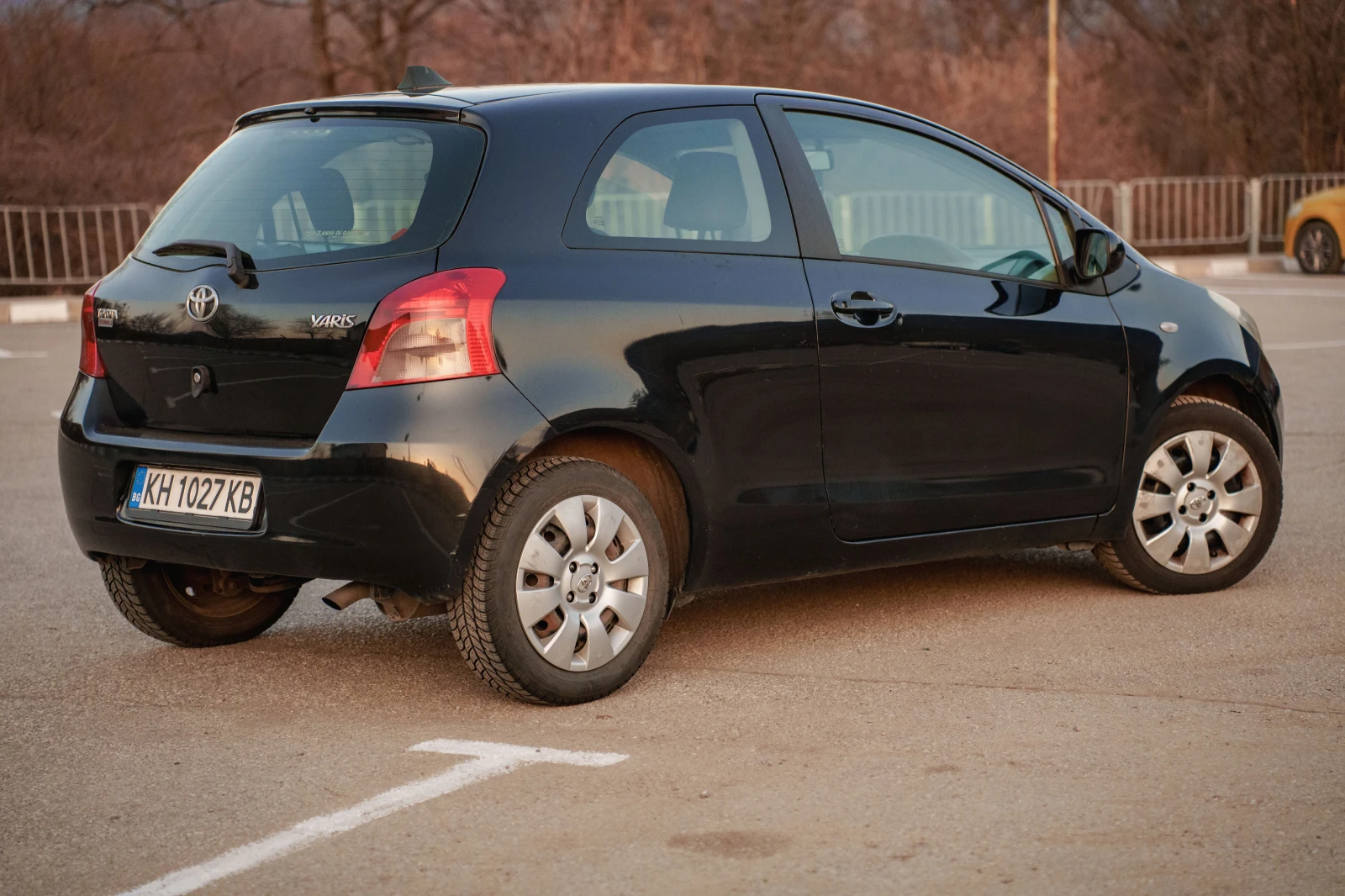 Toyota Yaris, снимка 5 - Автомобили и джипове - 53827954