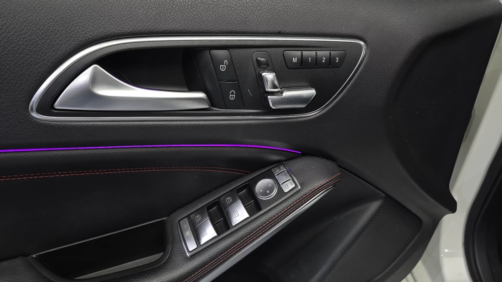 Mercedes-Benz A45 AMG AMG PER* CARBON* AMBIENT* F1 ����* ������ ����* En | Mobile.bg � ����������� 14