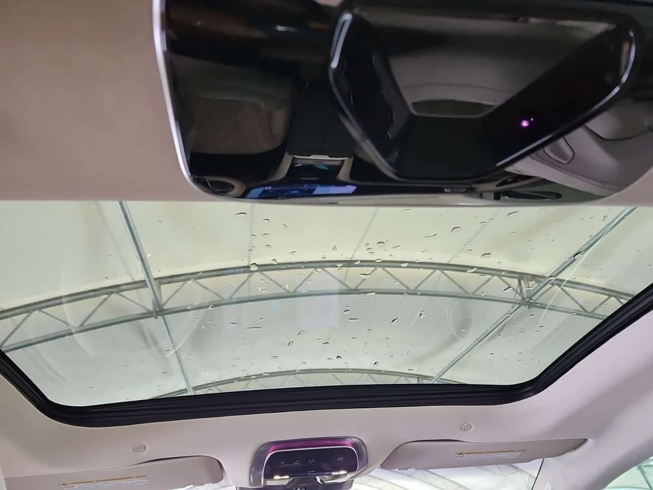 Mercedes-Benz EQS 580| BURMESTER| HEAD-UP| PANO| 360| AMBIENT| , снимка 12 - Автомобили и джипове - 54156738