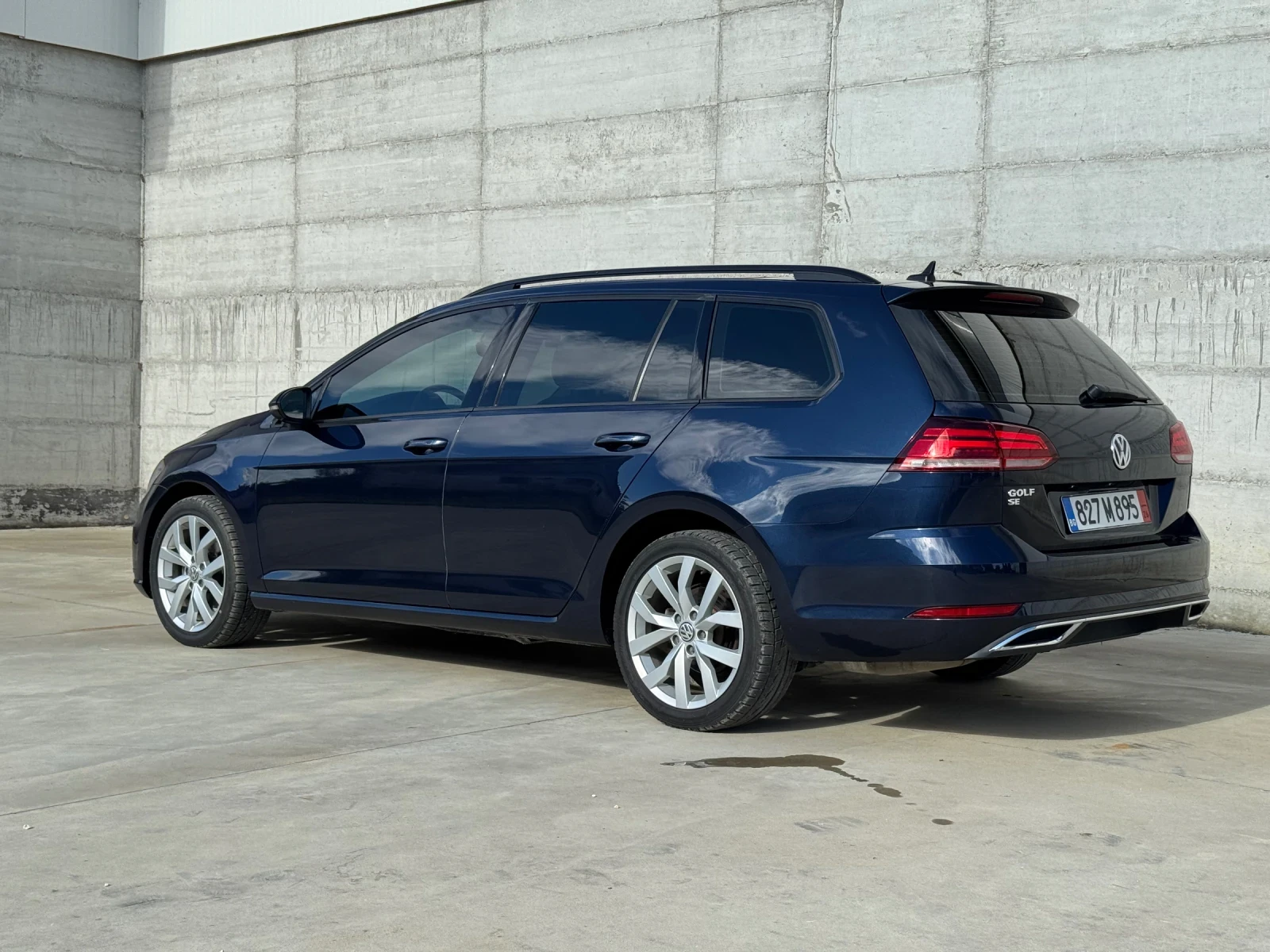 VW Golf SE, снимка 7 - Автомобили и джипове - 54754702