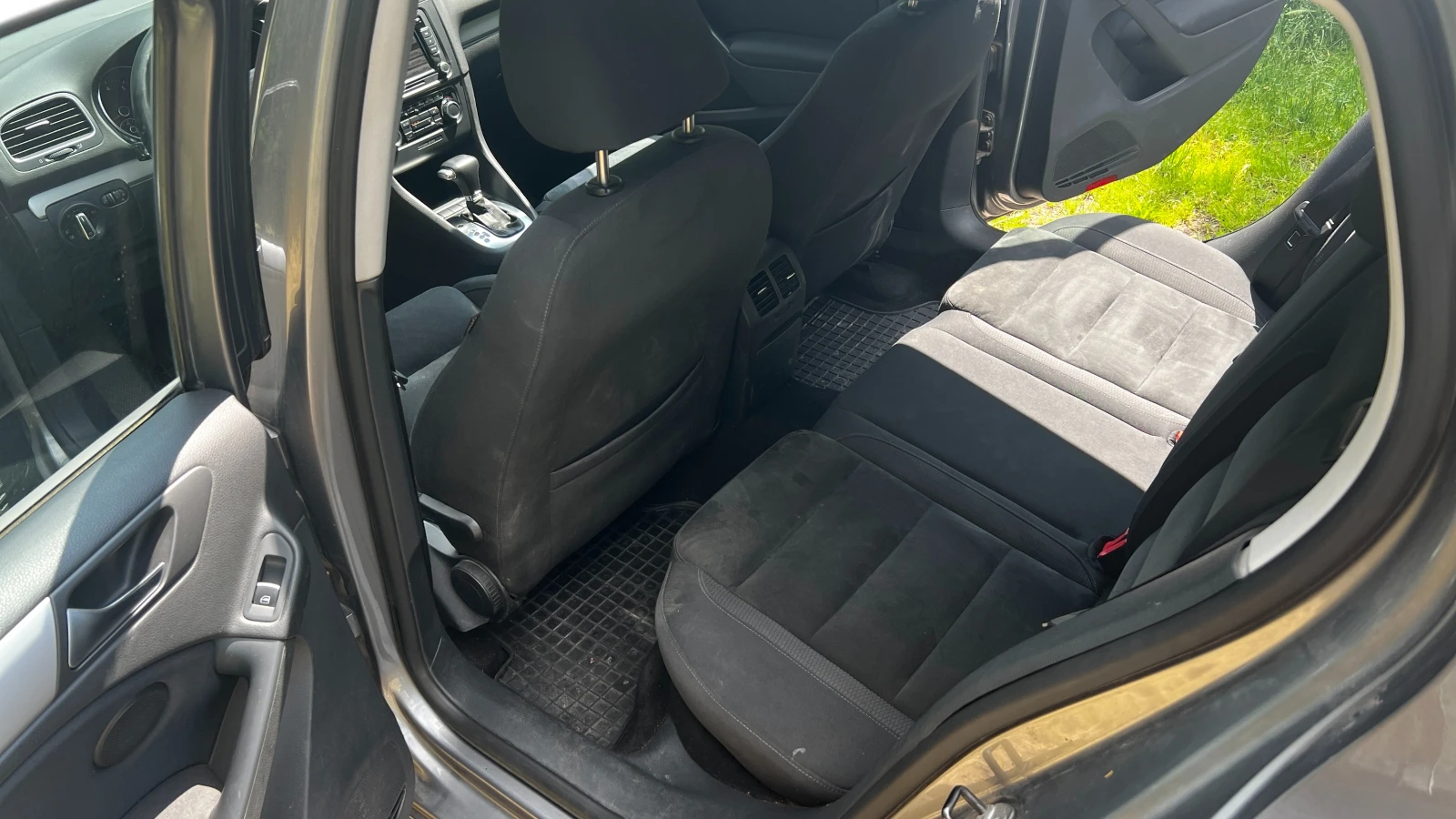 VW Golf, снимка 15 - Автомобили и джипове - 54807668