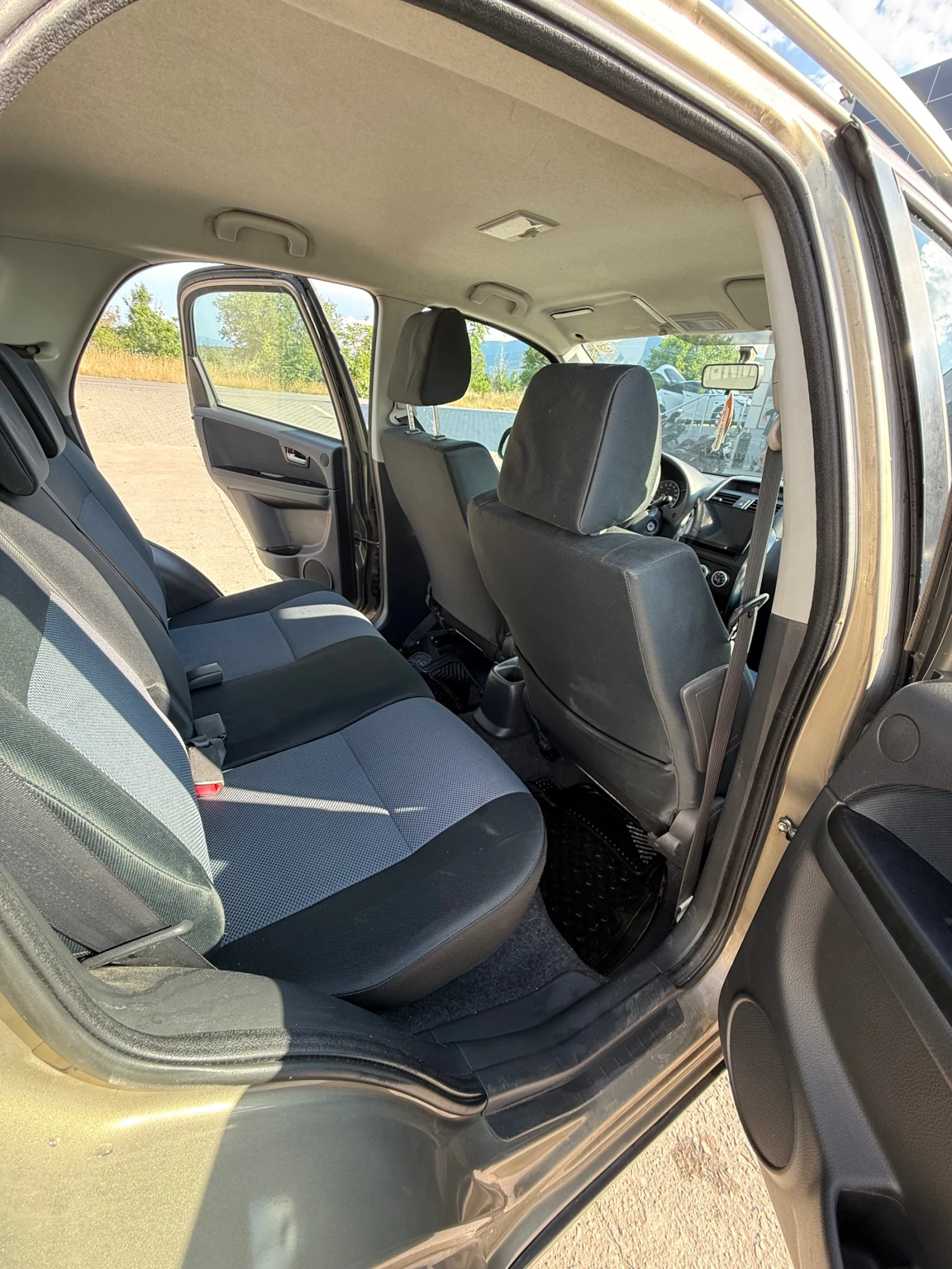 Fiat Sedici 1.6  4х4 107кс., снимка 3 - Автомобили и джипове - 54836329