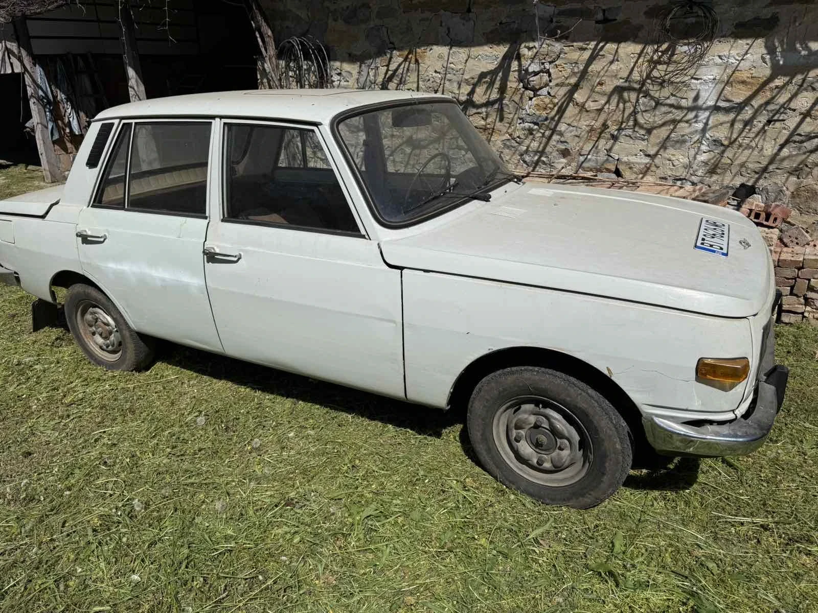 Wartburg 353 Седан, снимка 5 - Автомобили и джипове - 54997805