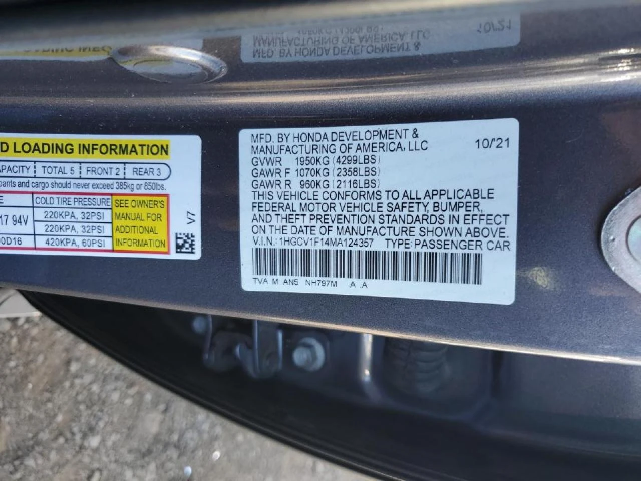 Honda Accord 1.5l Lx, снимка 12 - Автомобили и джипове - 54912996
