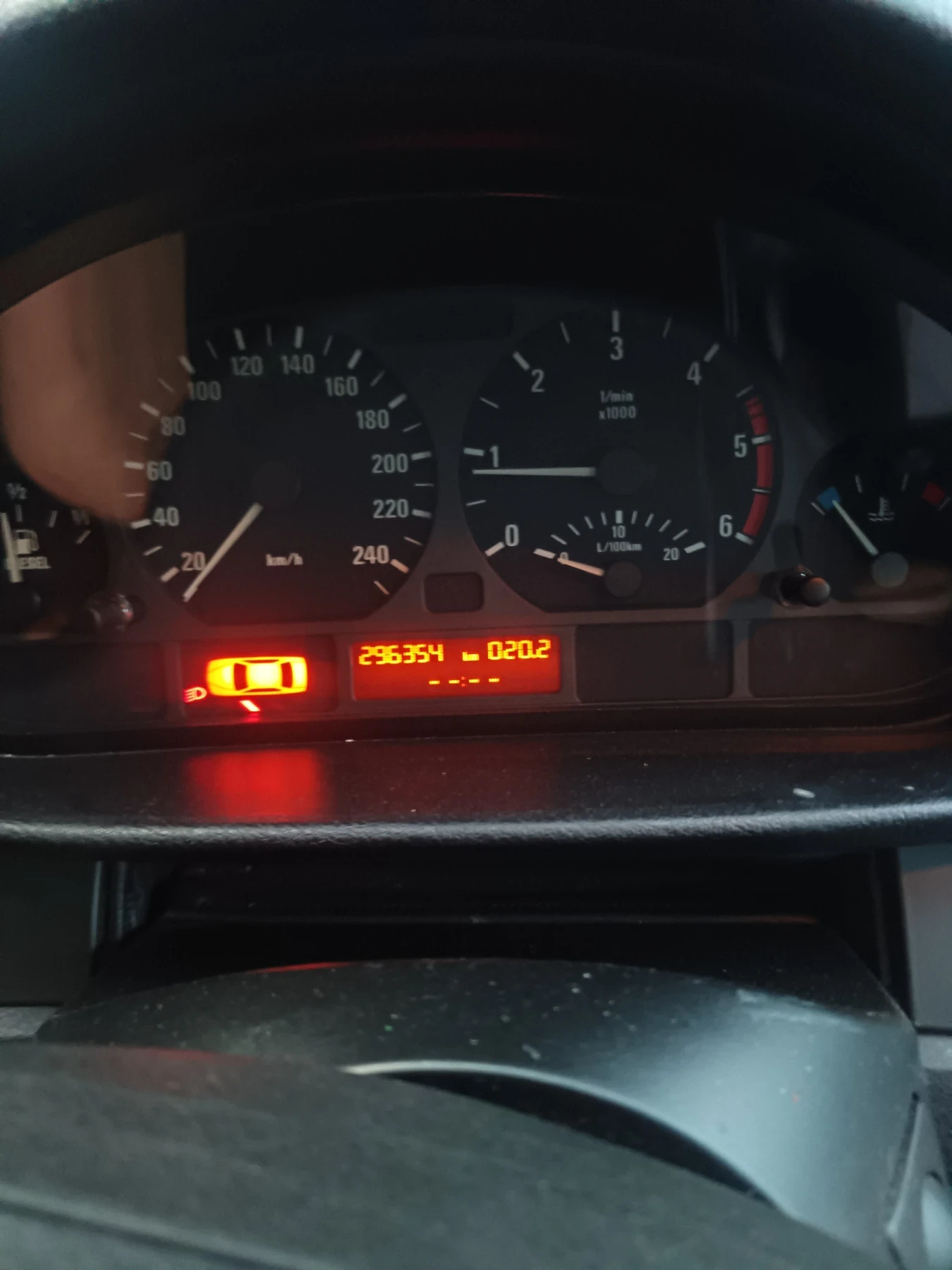 BMW 320 Е 46, снимка 7 - Автомобили и джипове - 54948172