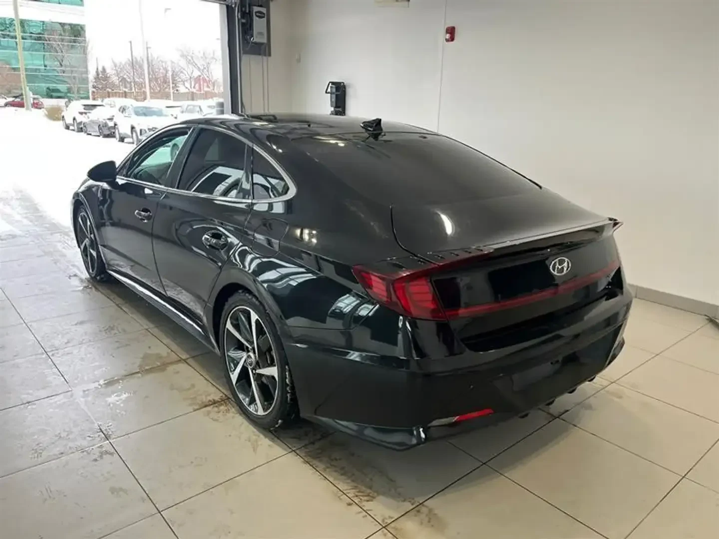 Hyundai Sonata N Line | PANO | КОЖА | ПОДГРЕВ ВОЛАН | CARPLAY, снимка 3 - Автомобили и джипове - 55001343
