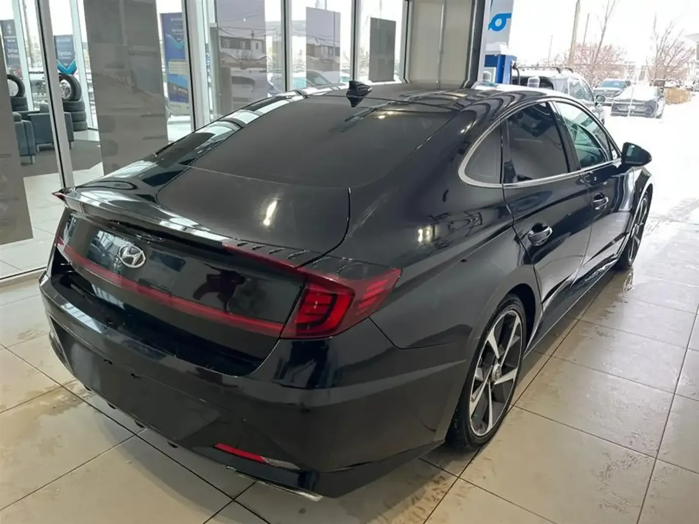 Hyundai Sonata N Line | PANO | КОЖА | ПОДГРЕВ ВОЛАН | CARPLAY, снимка 8 - Автомобили и джипове - 55001343