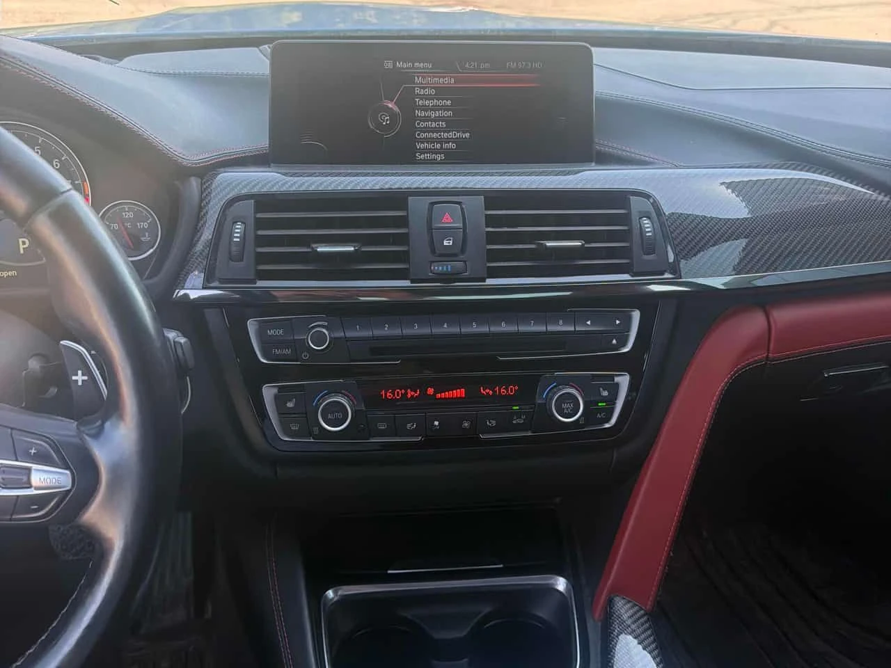BMW M4 * ТРИ КЛЮЧА * CARFAX * ОПЦИЯ ЗА ФИНАНСИРАНЕ, снимка 9 - Автомобили и джипове - 55152277