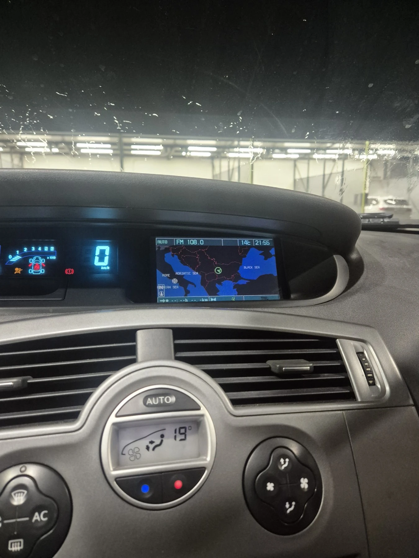Renault Scenic, снимка 4 - Автомобили и джипове - 55217162