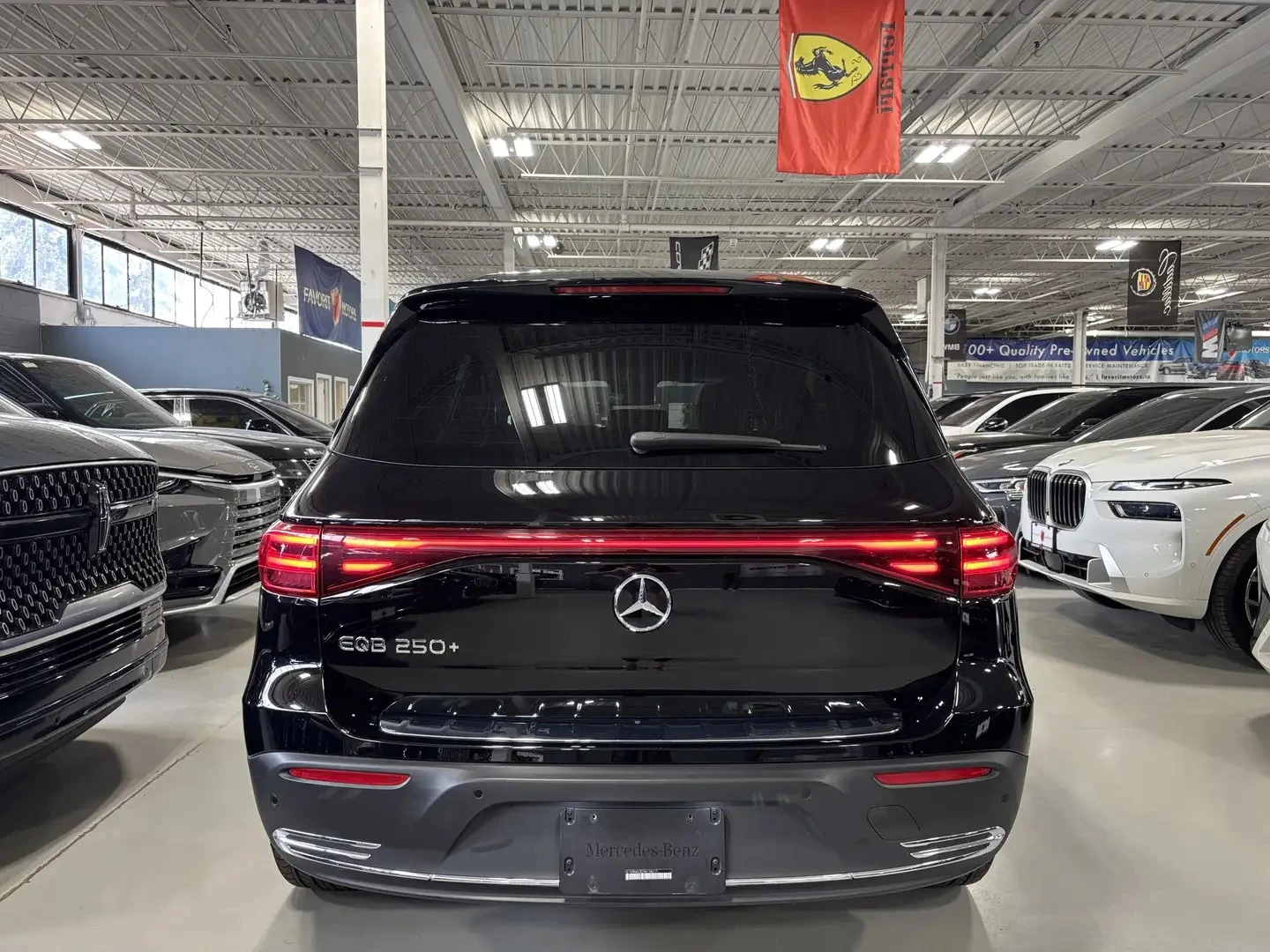 Mercedes-Benz EQB 250+ ЦЕНА ДО БЪЛГАРИЯ РЕГИСТРАЦИЯ & АВТОКРЕДИТ, снимка 5 - Автомобили и джипове - 55348881