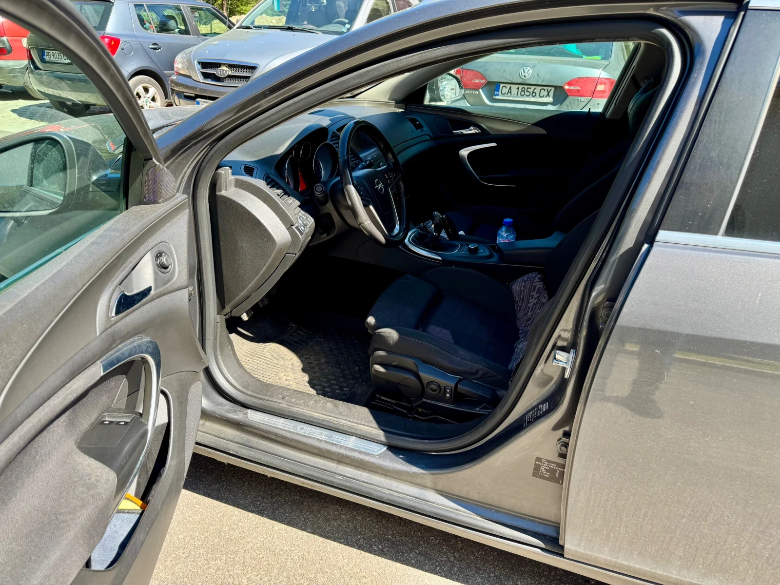 Opel Insignia 1, 8i бензин/газ, снимка 6 - Автомобили и джипове - 55403725