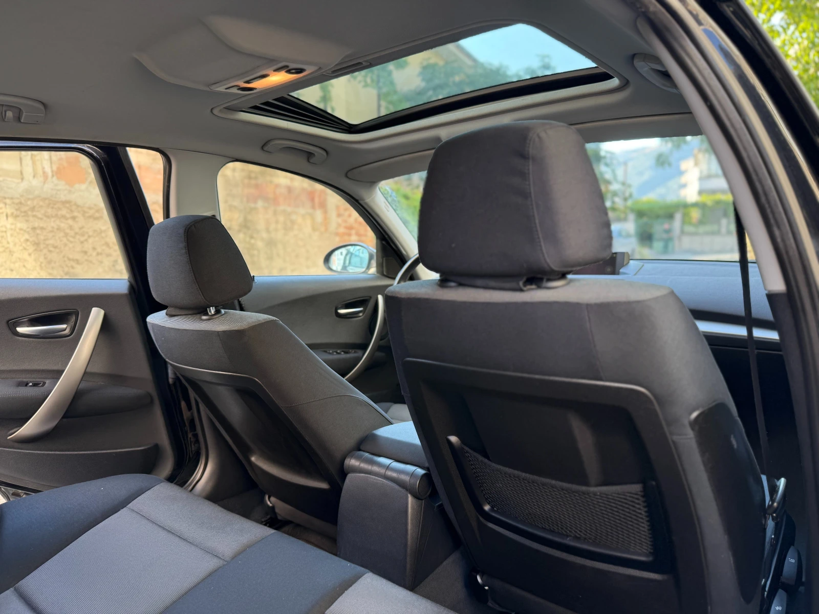BMW 120 Navi/Auto/Подгрев, снимка 14 - Автомобили и джипове - 55482694