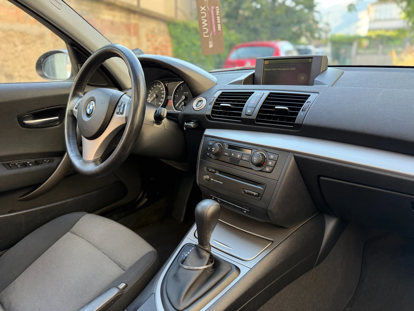 BMW 120 Navi/Auto/Подгрев, снимка 13 - Автомобили и джипове - 55482694