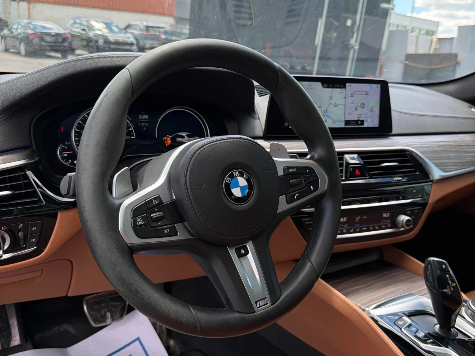 BMW 540 XDRIVE* HARMAN KARDON* HEAD-UP* ПОДГРЕВ* ОБДУХВАНЕ, снимка 7 - Автомобили и джипове - 55556011
