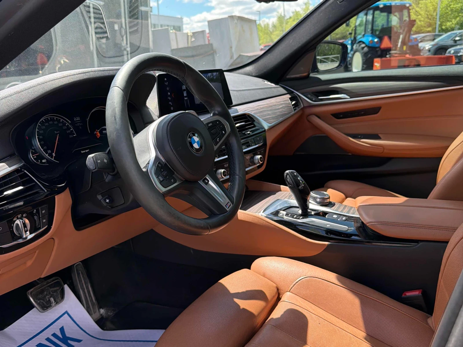 BMW 540 XDRIVE* HARMAN KARDON* HEAD-UP* ПОДГРЕВ* ОБДУХВАНЕ, снимка 6 - Автомобили и джипове - 55556011